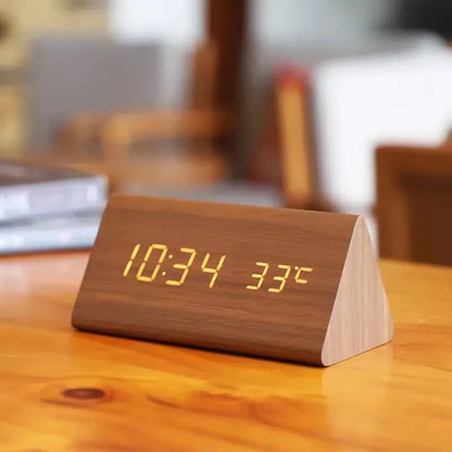 Tempo radio-controlled wooden LED clock – photo 13