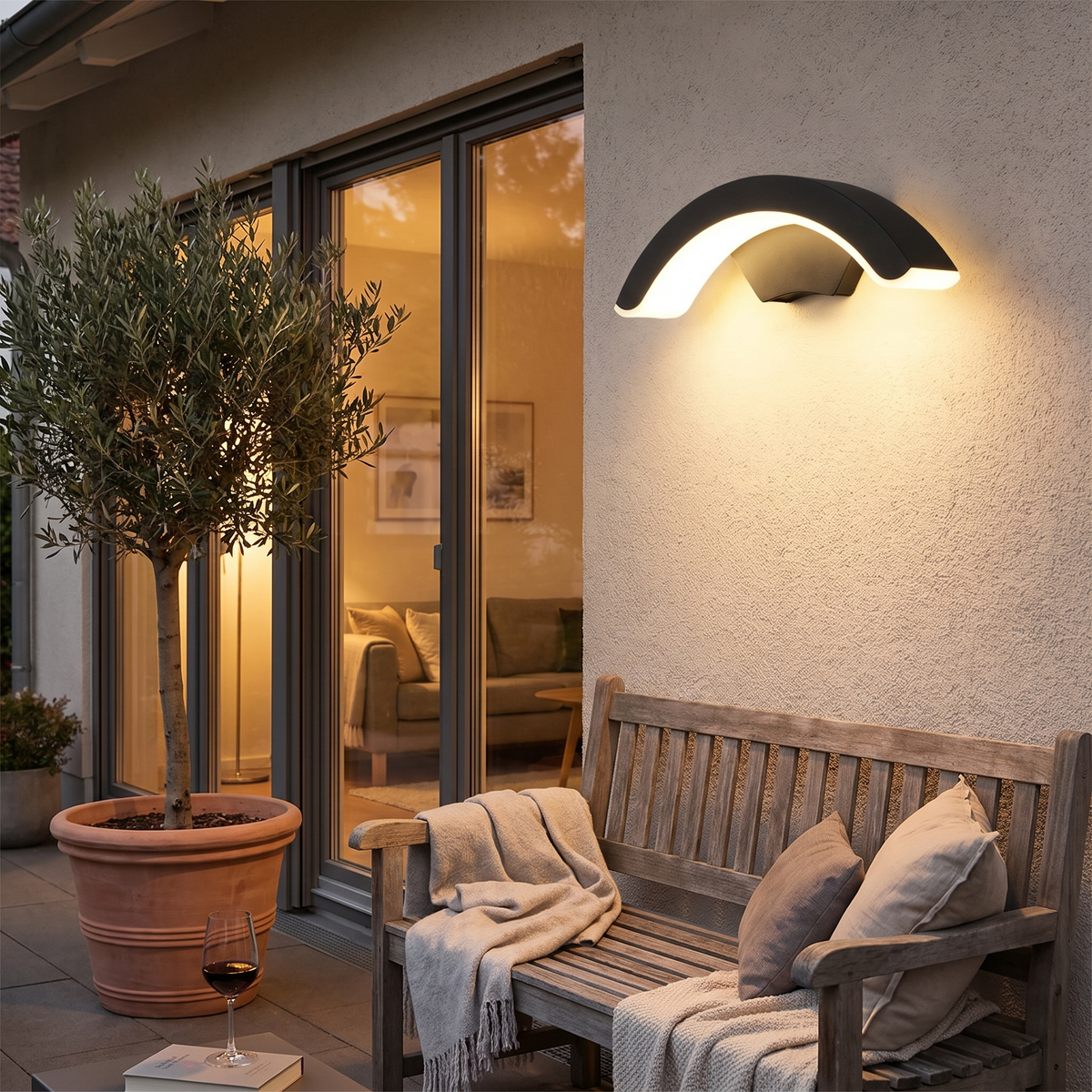 StormLite Outdoor Wall Light