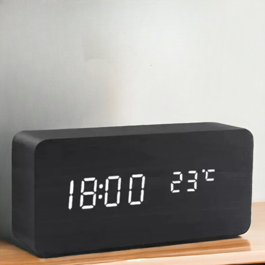 Tempo radio-controlled wooden LED clock – photo 15